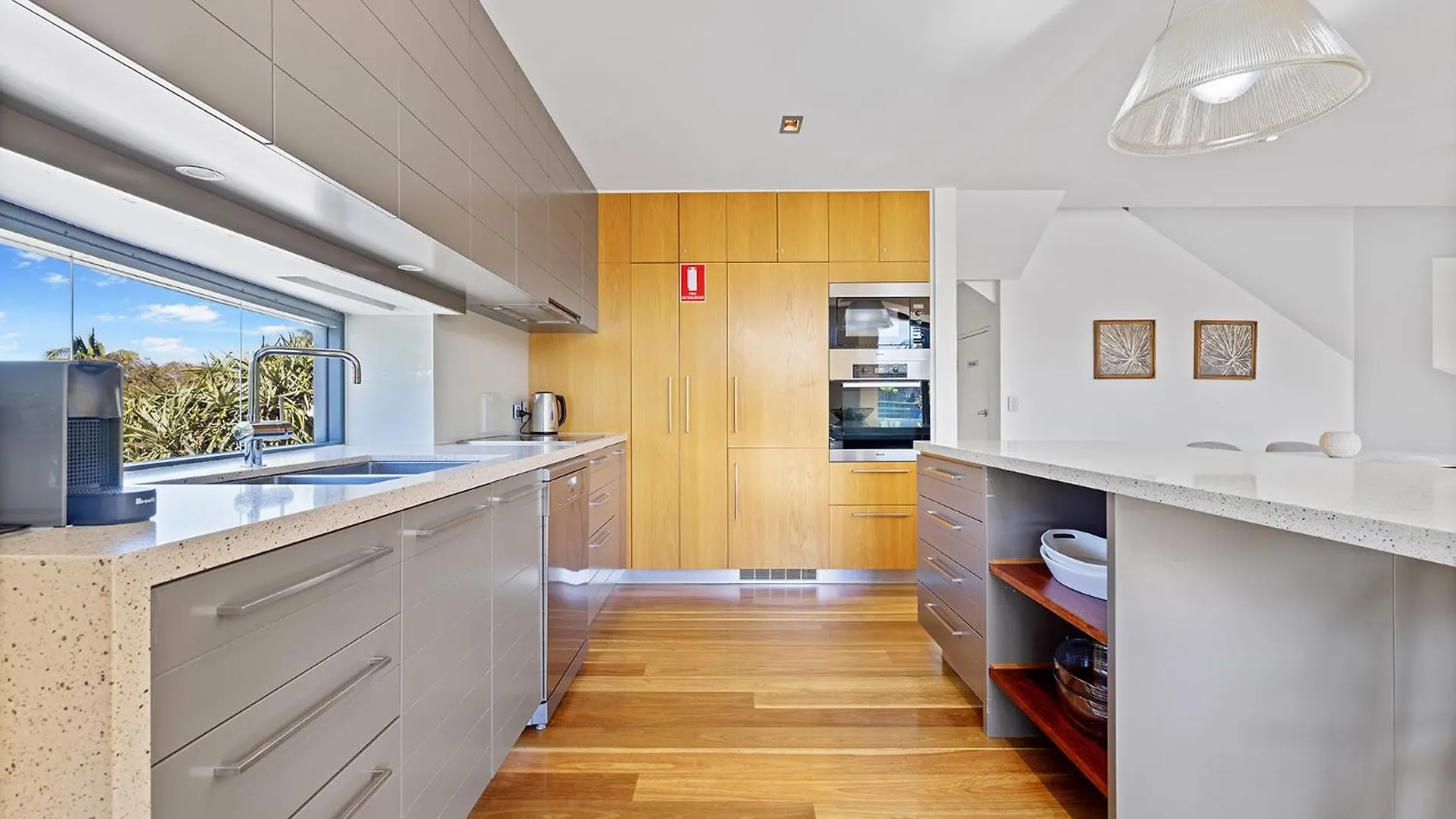 Fuller Holidays - Drift Penthouse - Luxury Apartment With Pool Byron Town Byron Bay Australia